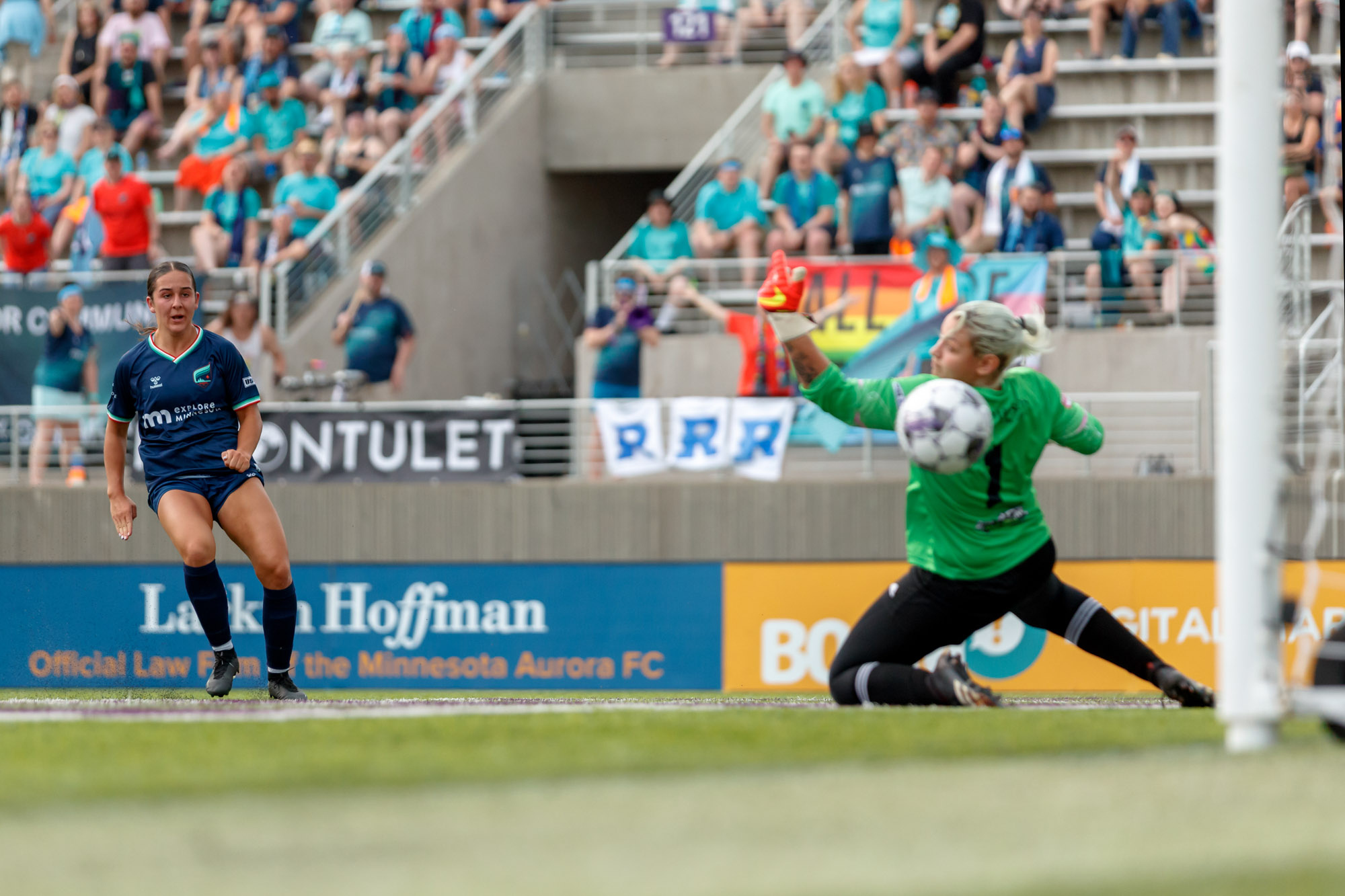 About Us - Minnesota Aurora FC